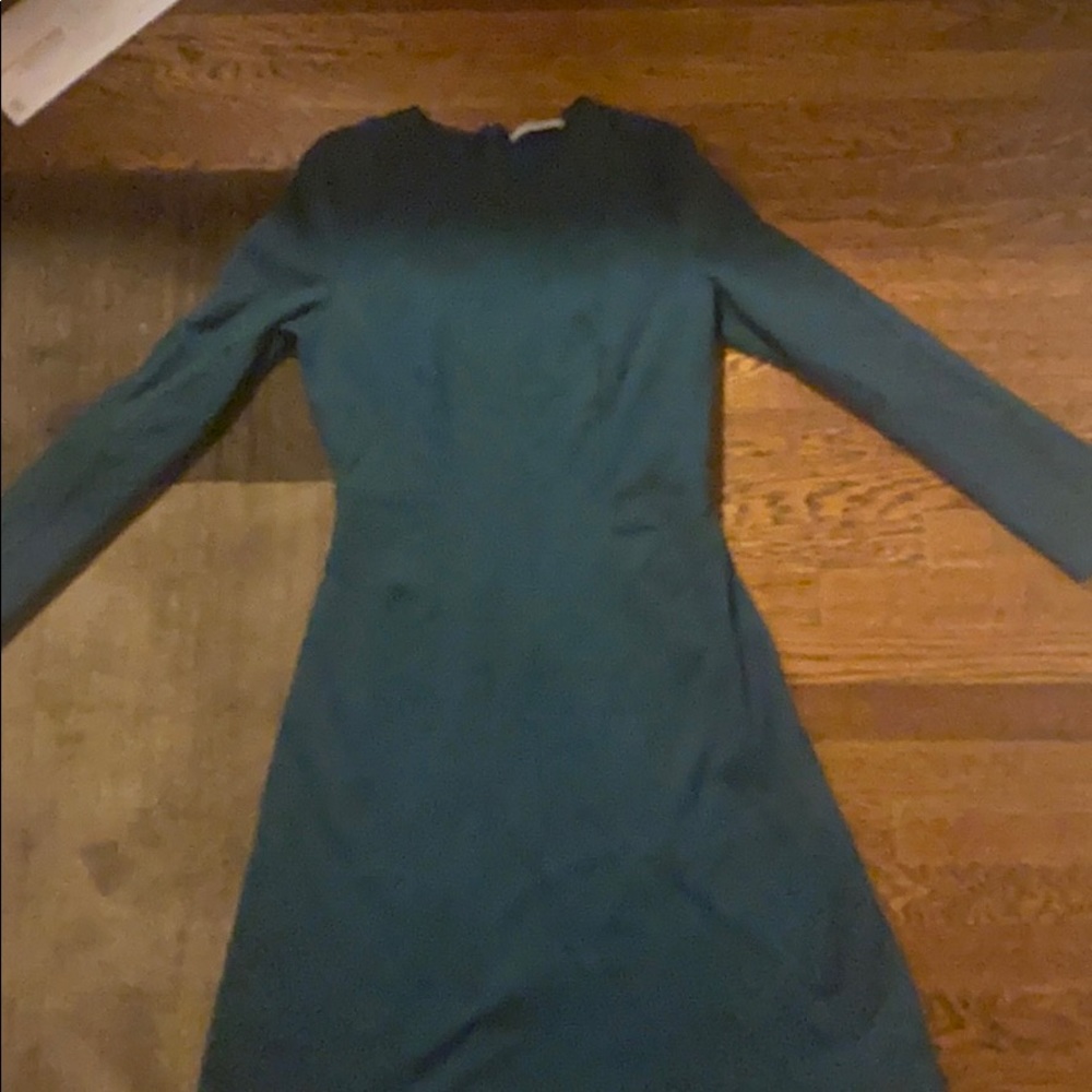 Green dress, a line, long sleeve